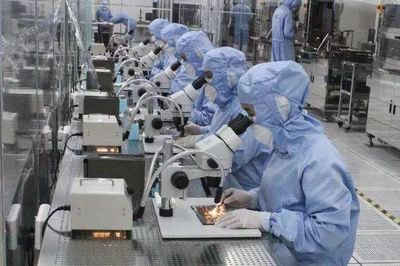 年轻人都去哪了？——金融中介视角下的代际迁徙与机遇